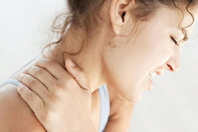 dor na região cervical devido à osteocondrose